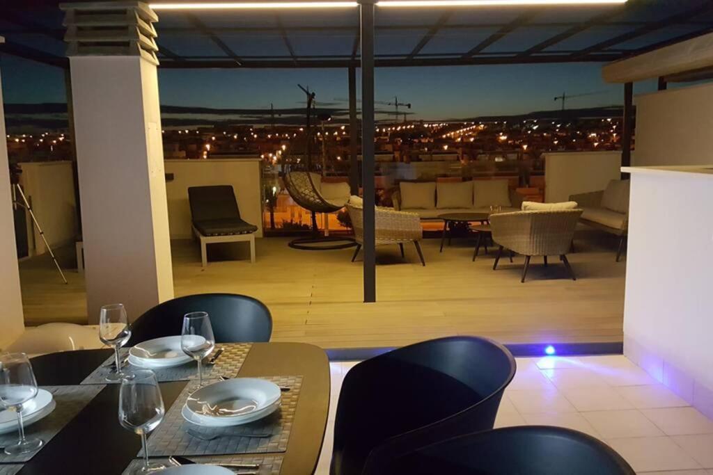 Sun Terrace Apartment Torrevieja Kültér fotó