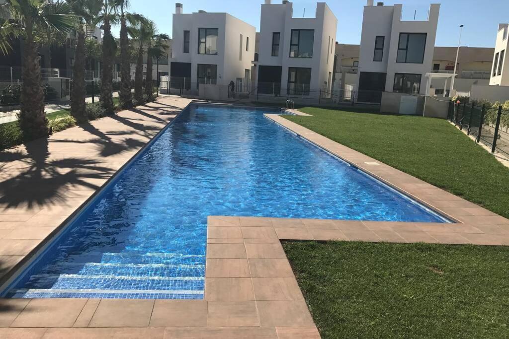 Sun Terrace Apartment Torrevieja Kültér fotó