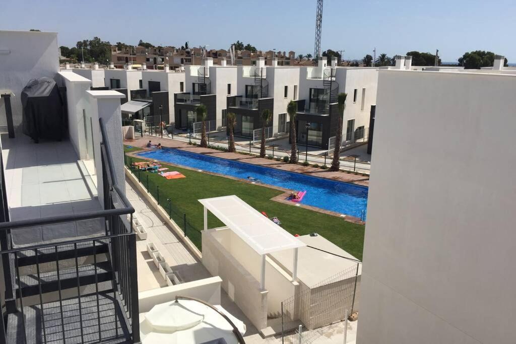 Sun Terrace Apartment Torrevieja Kültér fotó
