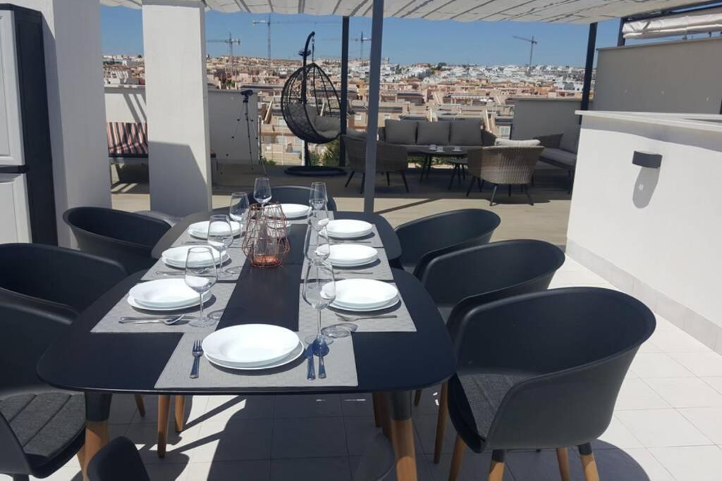 Sun Terrace Apartment Torrevieja Kültér fotó