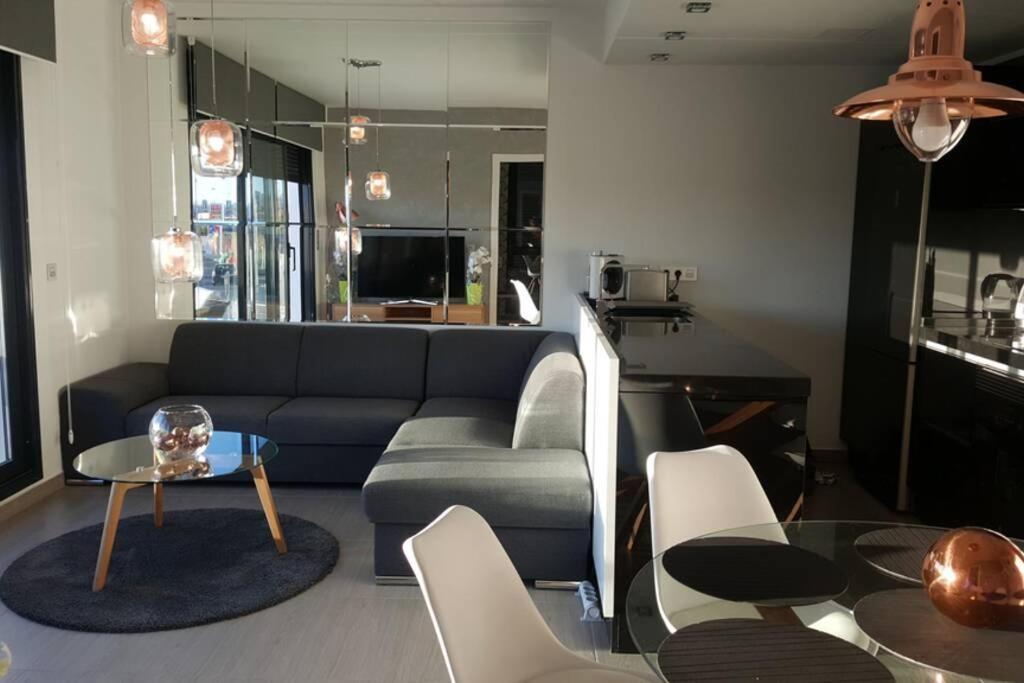 Sun Terrace Apartment Torrevieja Kültér fotó